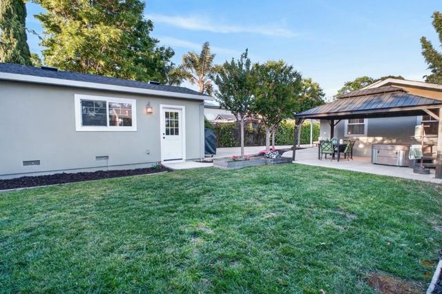 1109 Empey Way, San Jose, CA 95128