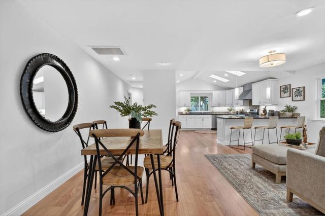 1109 Empey Way, San Jose, CA 95128