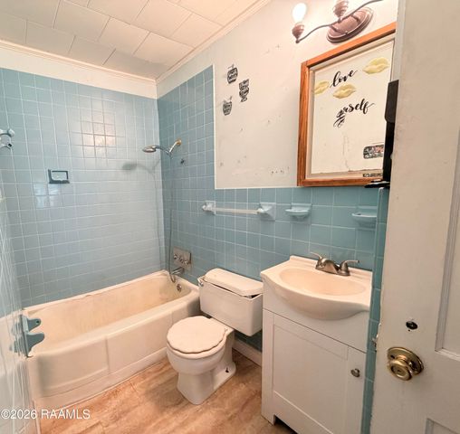 1359 Cherokee Drive, Opelousas, LA 70570
