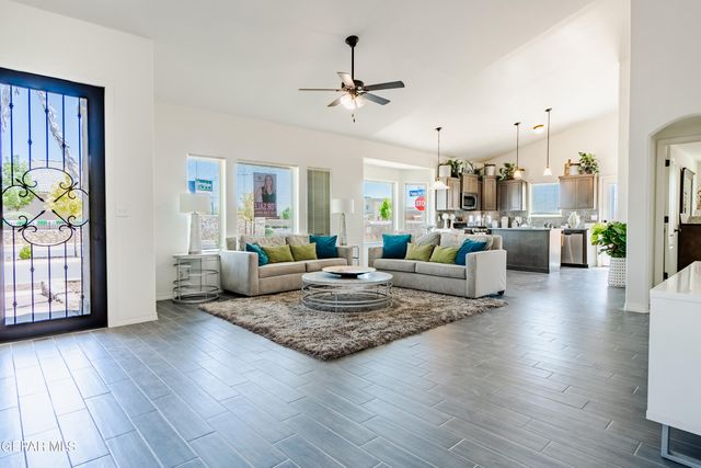 277 Ulshaw Street, El Paso, TX 79928