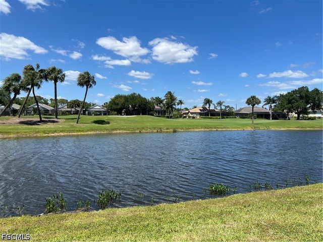 8555 Fairway Bend DR, Estero, FL 33967