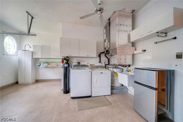 8555 Fairway Bend DR, Estero, FL 33967