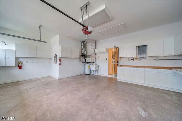 8555 Fairway Bend DR, Estero, FL 33967