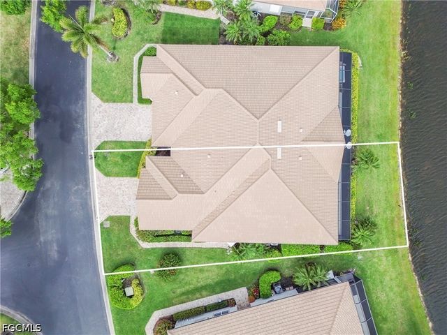 8555 Fairway Bend DR, Estero, FL 33967