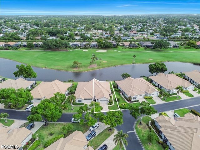 8555 Fairway Bend DR, Estero, FL 33967