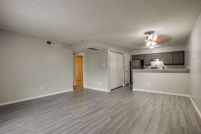 1935 Cranford Drive 202, Garland, TX 75041