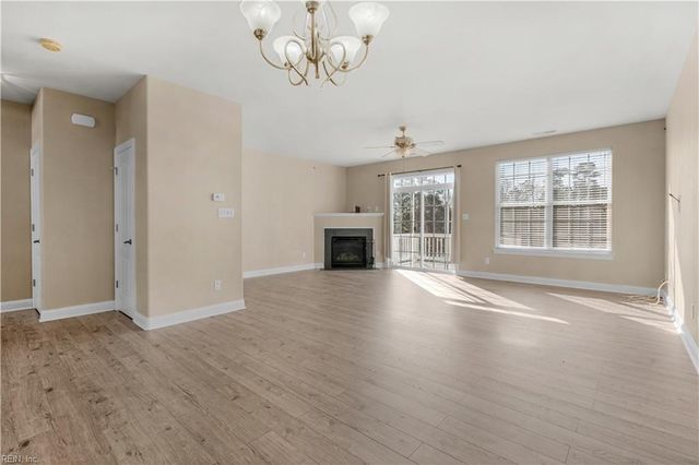 4505 Leamore Square RD, Virginia Beach, VA 23462