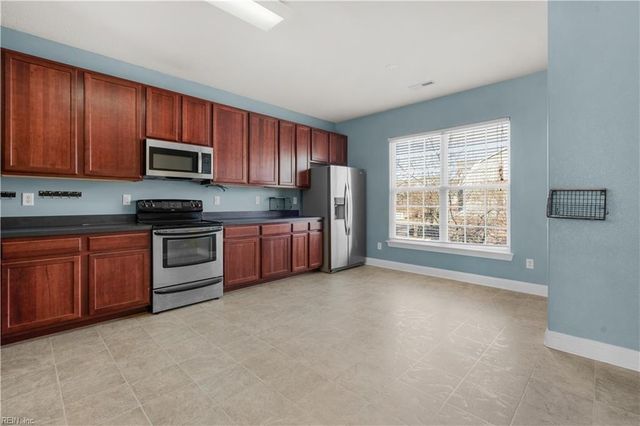 4505 Leamore Square RD, Virginia Beach, VA 23462