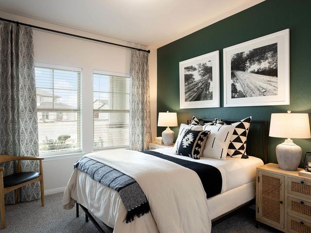 749 Sue Peaks LOOP, Dripping Springs, TX 78620