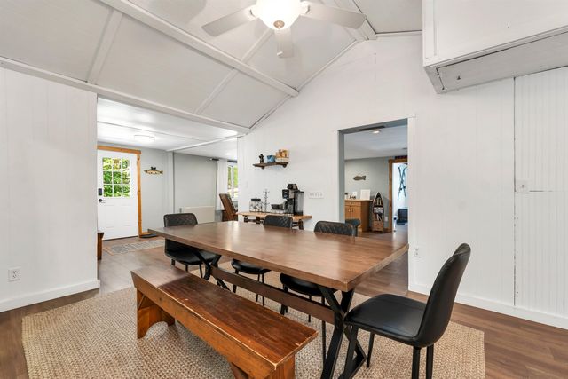 48 South Way, Tamworth, NH 03886