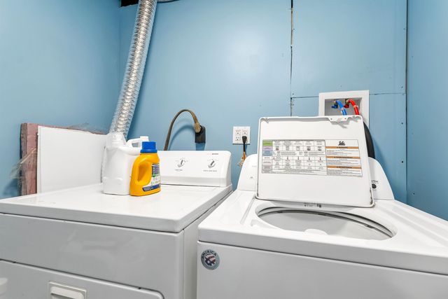 48 South Way, Tamworth, NH 03886