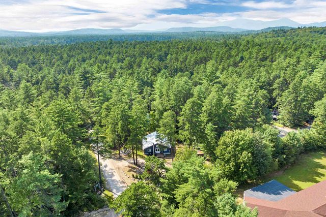 48 South Way, Tamworth, NH 03886