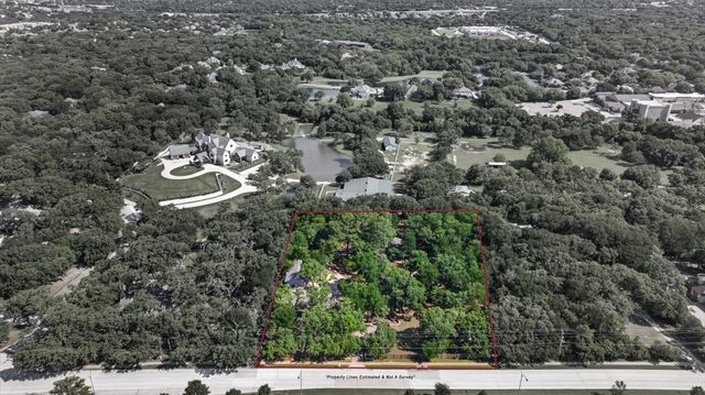 2715 Green Oaks Boulevard, Arlington, TX 76017