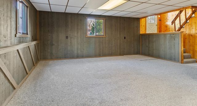 4092 Ethel Street E, Demotte, IN 46310