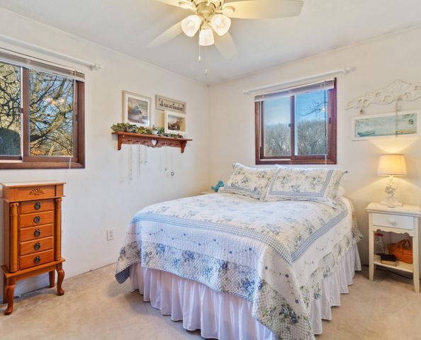 4092 Ethel Street E, Demotte, IN 46310