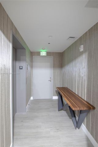 488 NE 18TH ST 2610, Miami, FL 33132