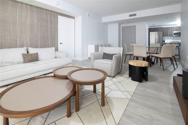 488 NE 18TH ST 2610, Miami, FL 33132