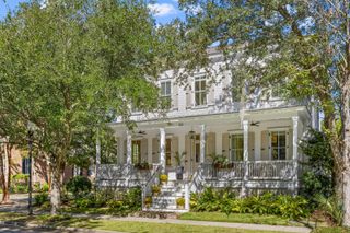 221 Delahow Street, Daniel Island, SC 29492