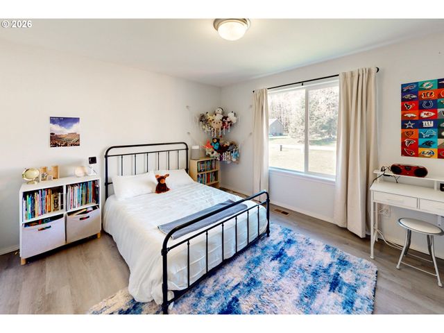1128 SPRINGBOARD Dr, Vernonia, OR 97064