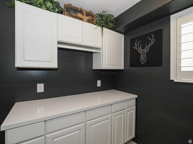 7335 S QUARTZ HILL DR, West Jordan, UT 84081