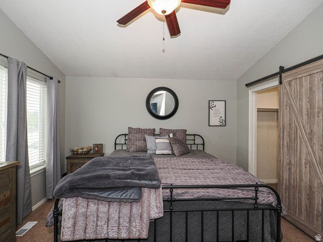 7335 S QUARTZ HILL DR, West Jordan, UT 84081