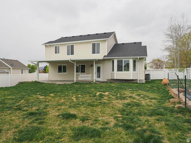 7335 S QUARTZ HILL DR, West Jordan, UT 84081