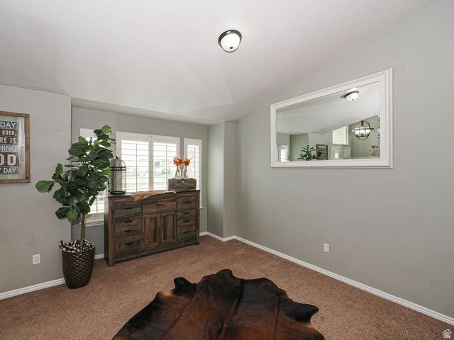 7335 S QUARTZ HILL DR, West Jordan, UT 84081