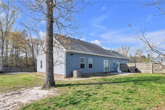 103 S Heritage Tree MNR, Moyock, NC 27958