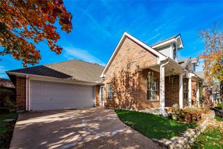 555 Southridge Way, Irving, TX 75063