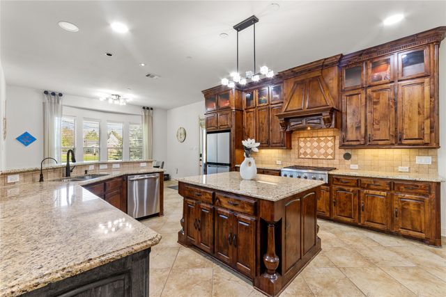 2109 Boulder Court, Southlake, TX 76092