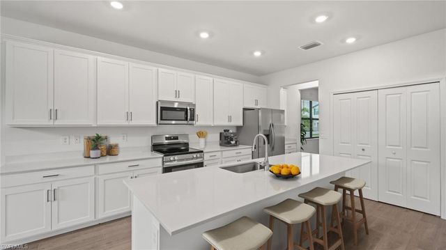 5172 Sugarwood DR, Naples, FL 34113