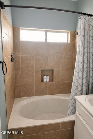 5525 JIM CASTANEDA Drive, El Paso, TX 79934