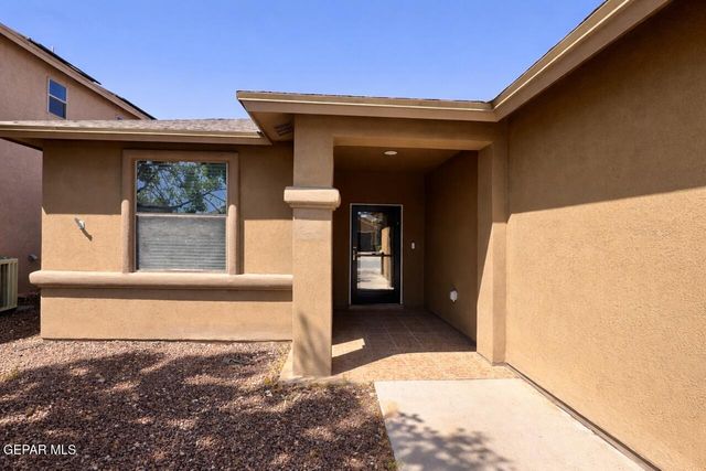 5525 JIM CASTANEDA Drive, El Paso, TX 79934