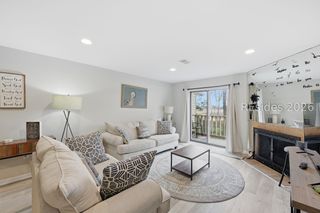 156 Dillon Rd Apt 222, Hilton Head Island, SC 29926