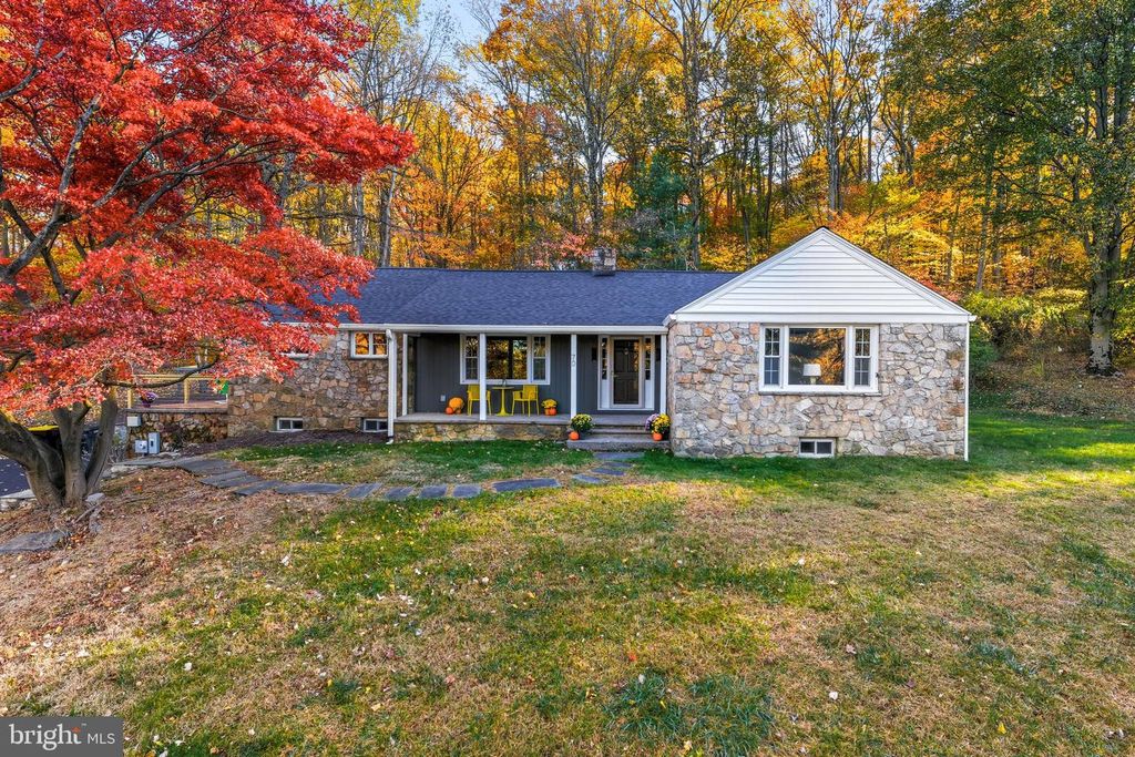 270 JUG HOLLOW RD, Phoenixville, PA 19460