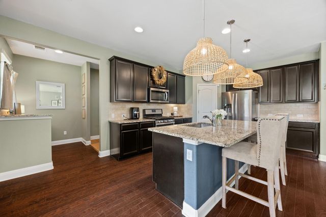 214 Cyril DR, Hutto, TX 78634