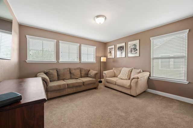214 Cyril DR, Hutto, TX 78634