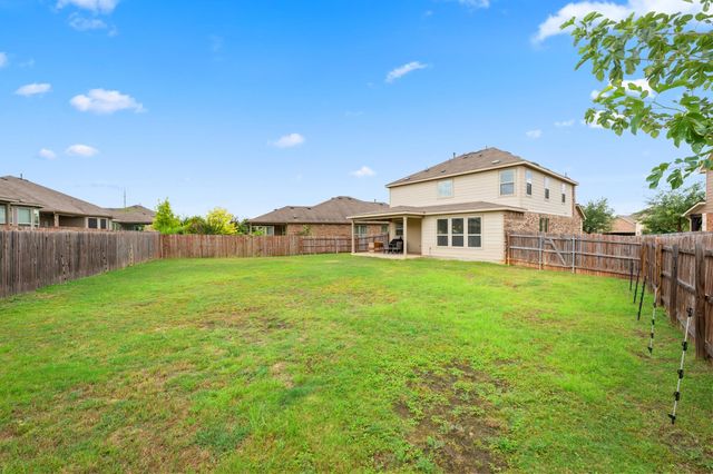 214 Cyril DR, Hutto, TX 78634
