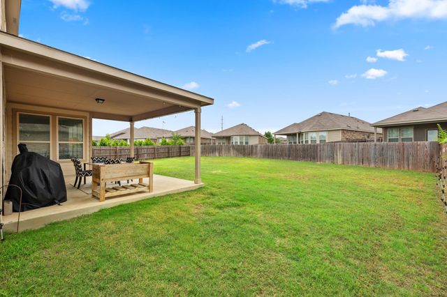 214 Cyril DR, Hutto, TX 78634