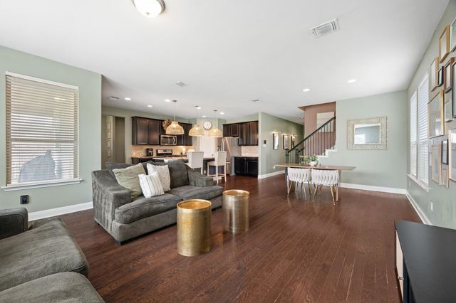 214 Cyril DR, Hutto, TX 78634