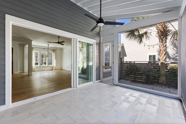 1124 Fulton Hall Lane, Mount Pleasant, SC 29466