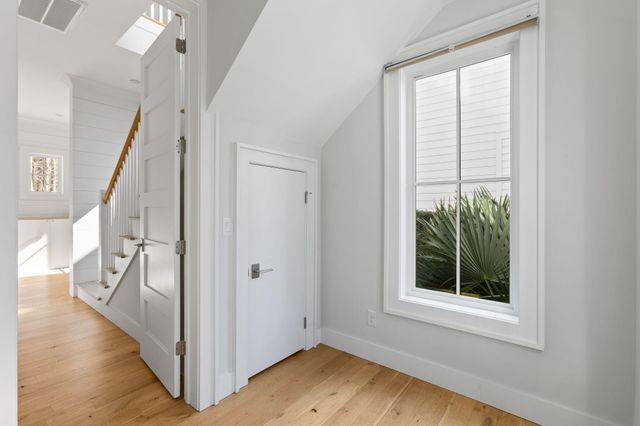 1124 Fulton Hall Lane, Mount Pleasant, SC 29466