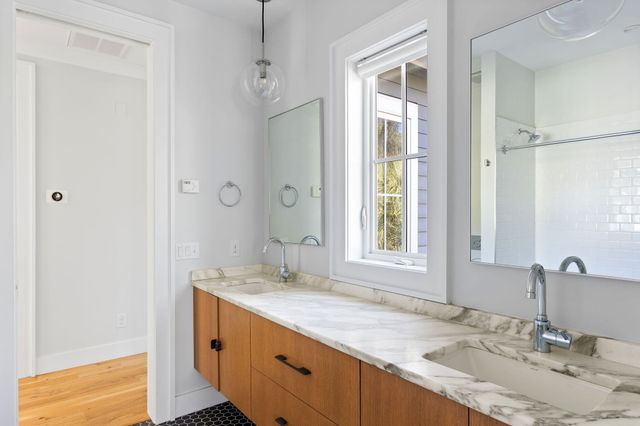 1124 Fulton Hall Lane, Mount Pleasant, SC 29466