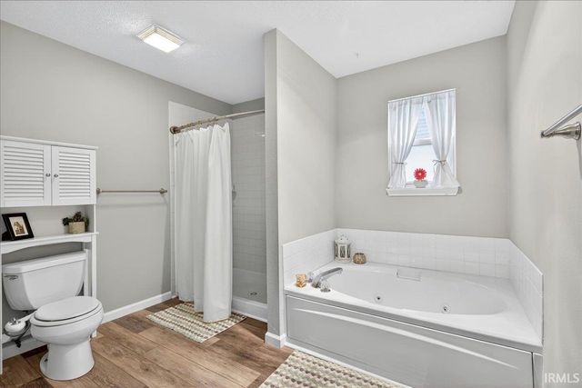 400 Buckingham Drive, Lafayette, IN 47909