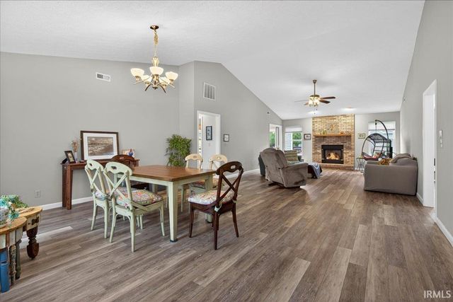 400 Buckingham Drive, Lafayette, IN 47909