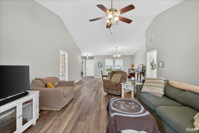 400 Buckingham Drive, Lafayette, IN 47909