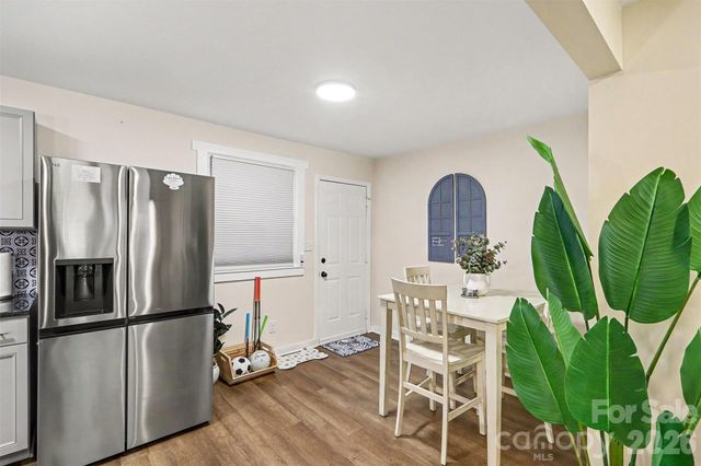 2616 Springway Drive, Charlotte, NC 28205