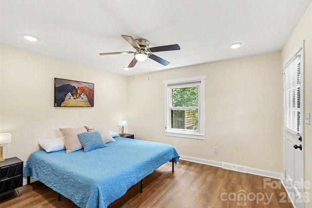 2616 Springway Drive, Charlotte, NC 28205
