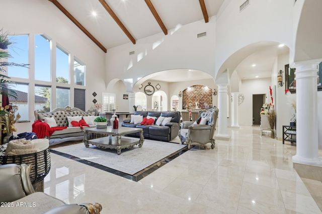 330 N CLOVERFIELD Circle, Litchfield Park, AZ 85340