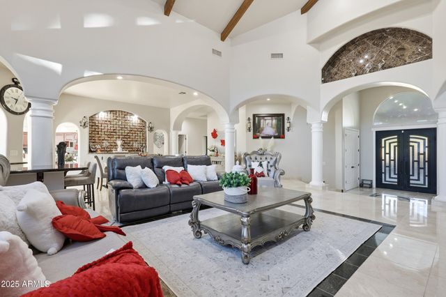 330 N CLOVERFIELD Circle, Litchfield Park, AZ 85340